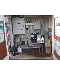 RF100 ANQ in a kiosk on site