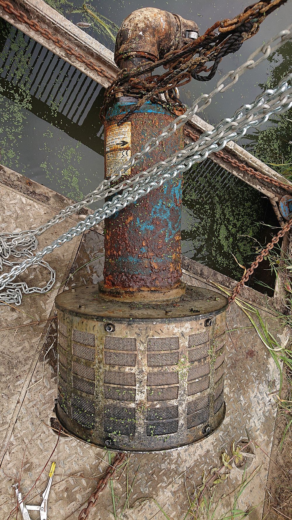 A well used Rotorflush Filterpump