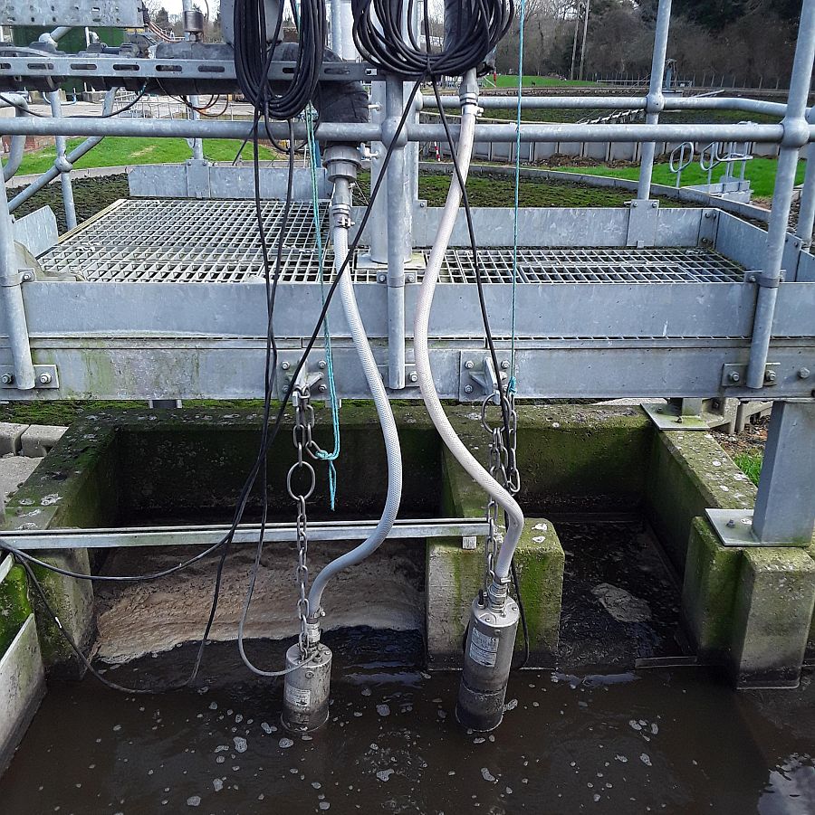 Wash water pumps with integral Rotorflush self-cleaning intakes not blocking