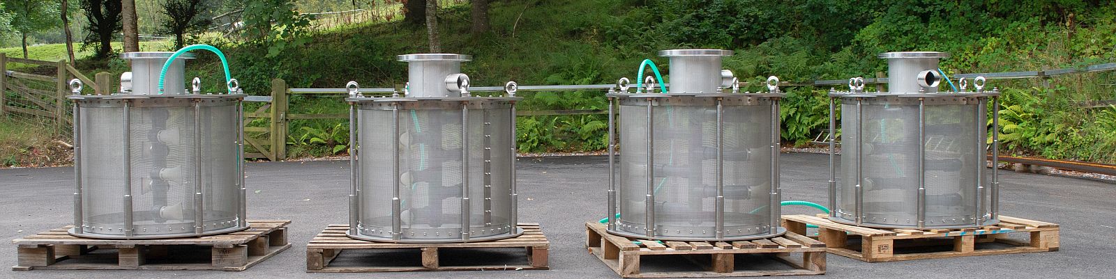 Innovative high open area eel screens